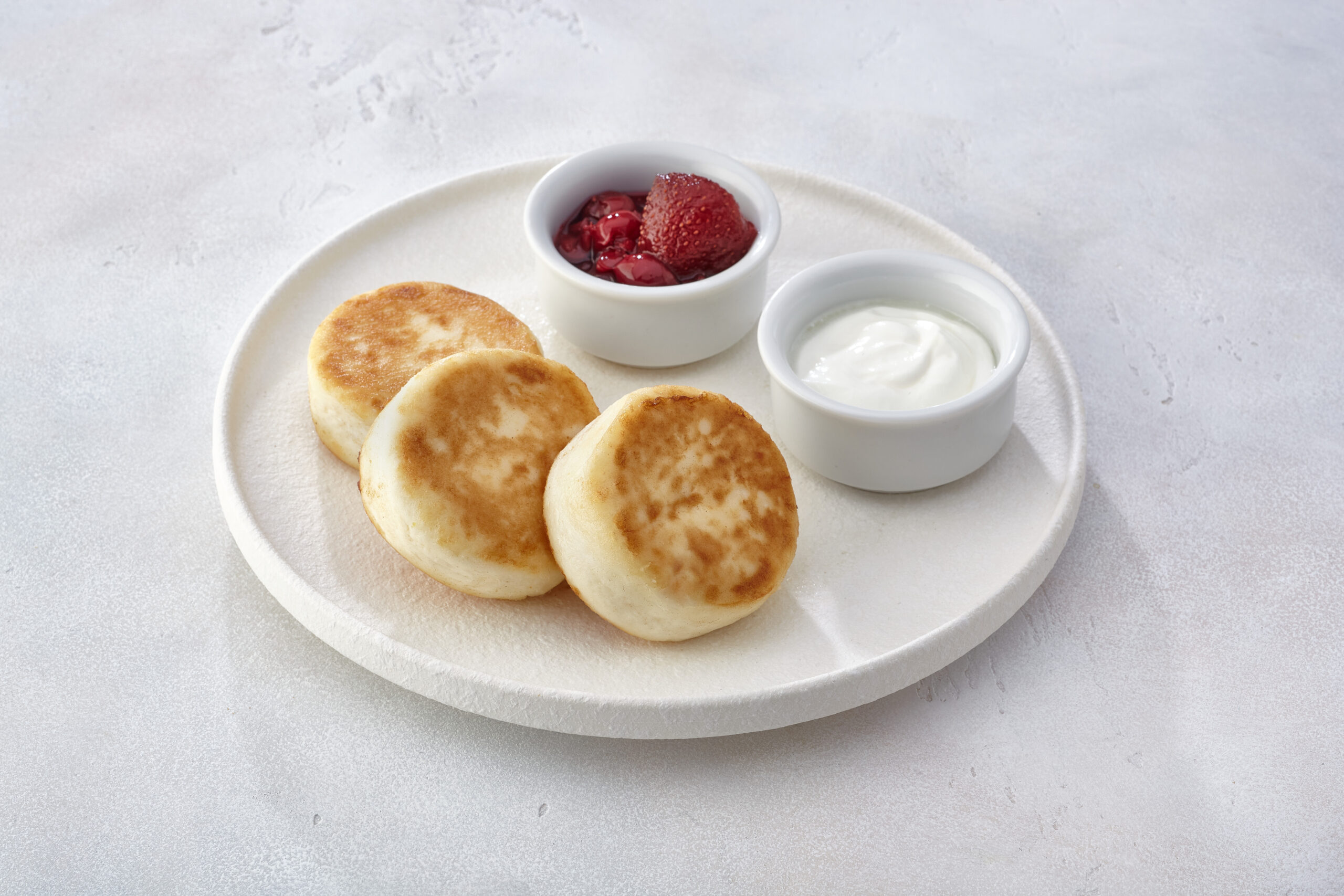 Сырники  с сметаной   3шт