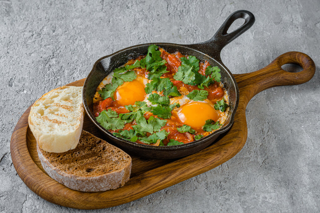 Шакшука с сыром